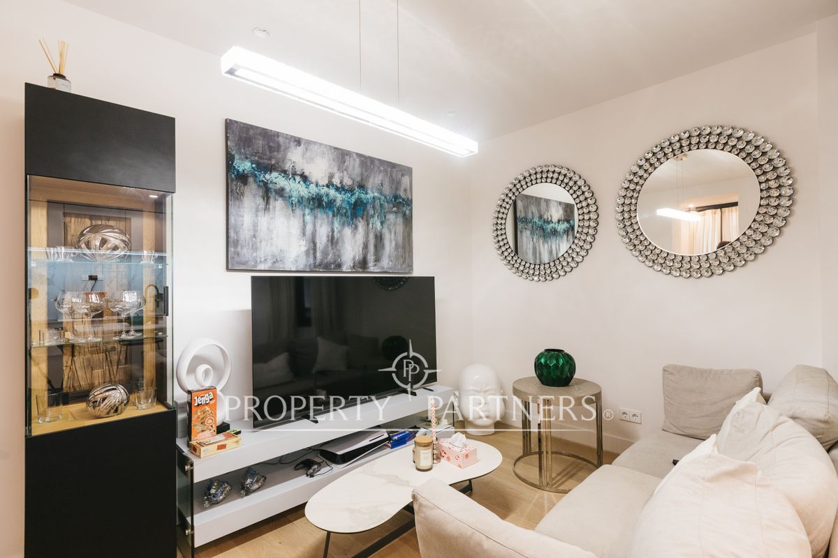 Living room of Apartment to rent in  Madrid Capital  with Heating, Swimming Pool and Furnished