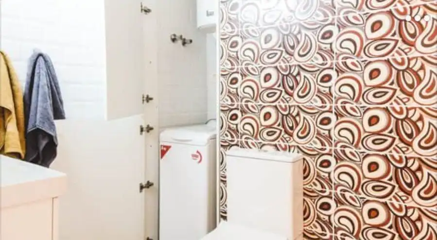Baño de Piso de alquiler en Murcia con Amueblado, Horno y Lavadora