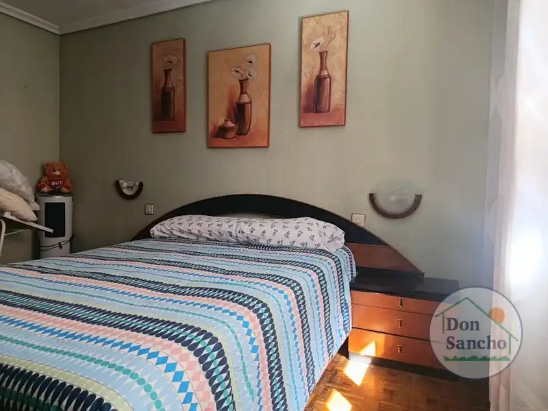Habitación de Piso en venta en Valladolid con Calefacción
