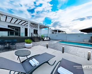 Terrace of House or chalet for sale in Alcalá de Guadaira  with Air Conditioner, Heating and Swimming Pool