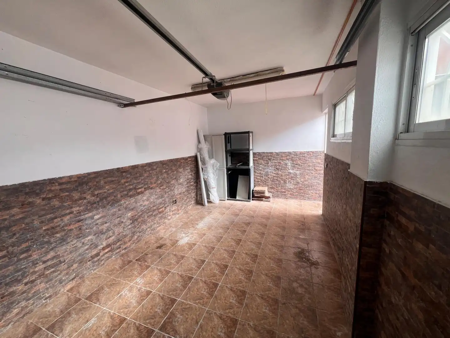 Casa adosada en venta en Parla