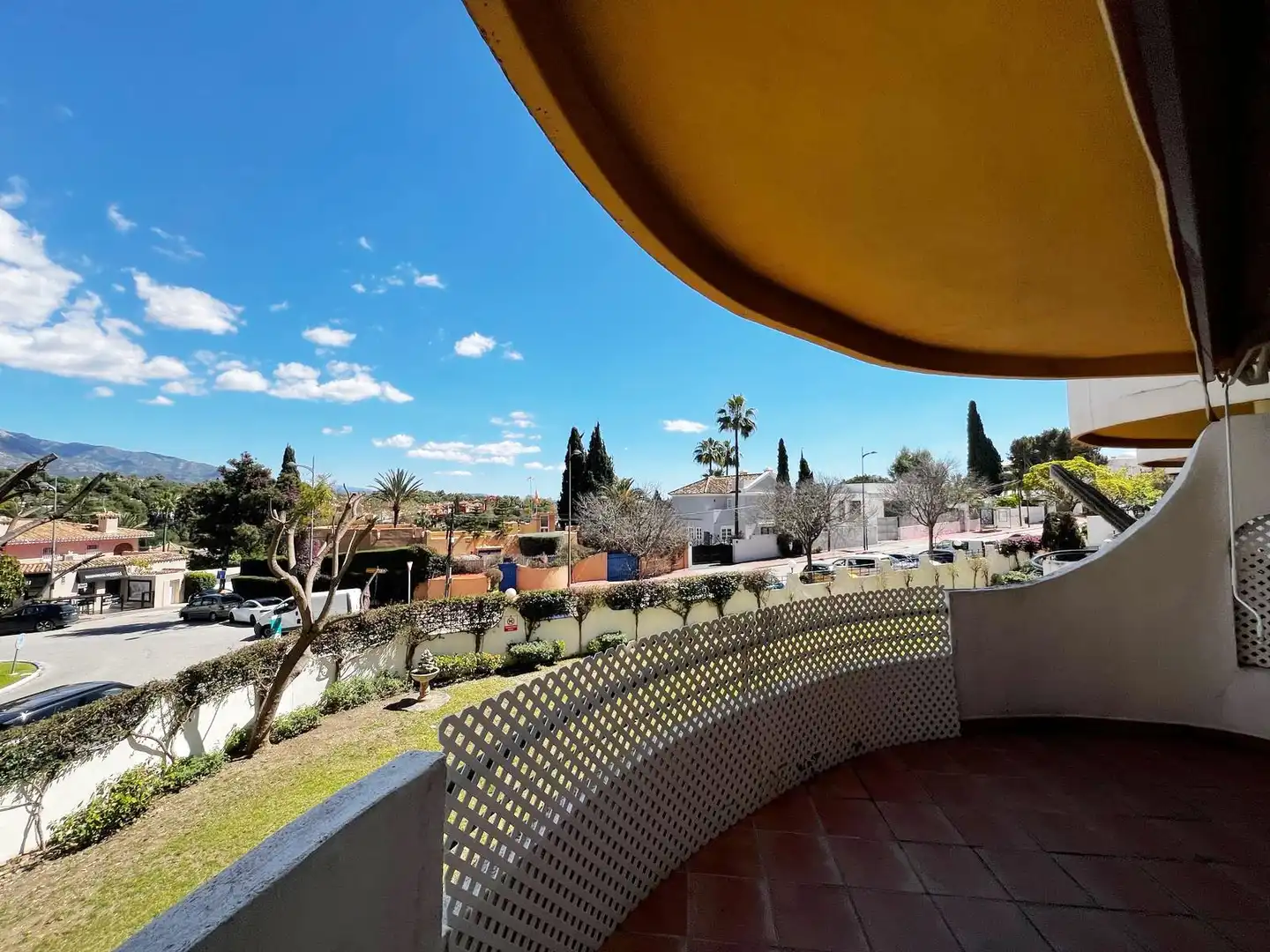 Dúplex amb piscina en venda a Urbanizacion a Nueva Andalucia 11, imagen 6