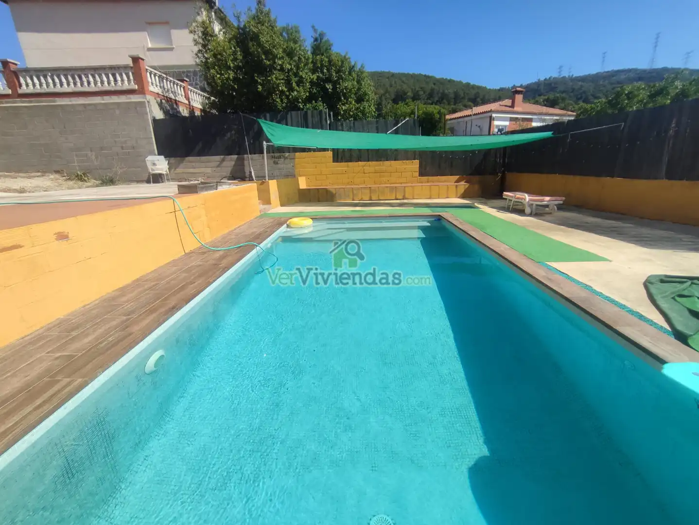 Piscina de Casa o xalet en venda en Vallirana amb Calefacció, Jardí privat i Terrassa