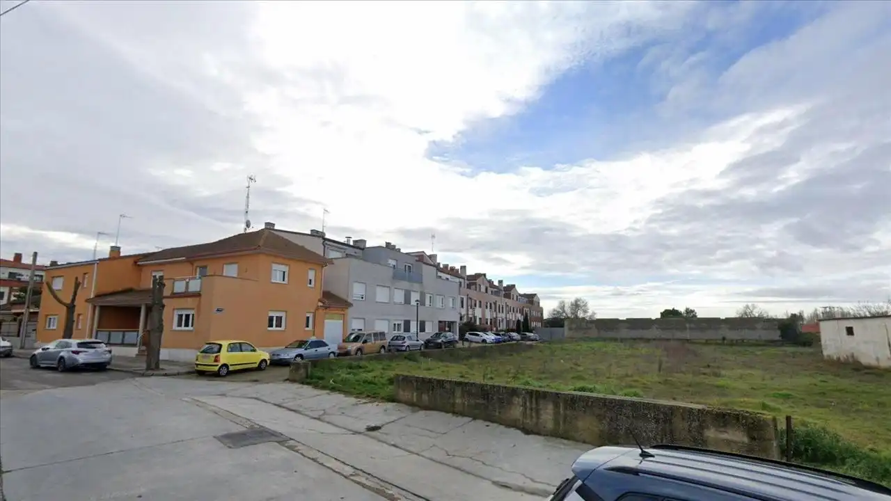 Parking of Storage room for sale in Cabezón de Pisuerga, Valladolid