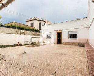 Exterior view of Single-family semi-detached for sale in Terrassa