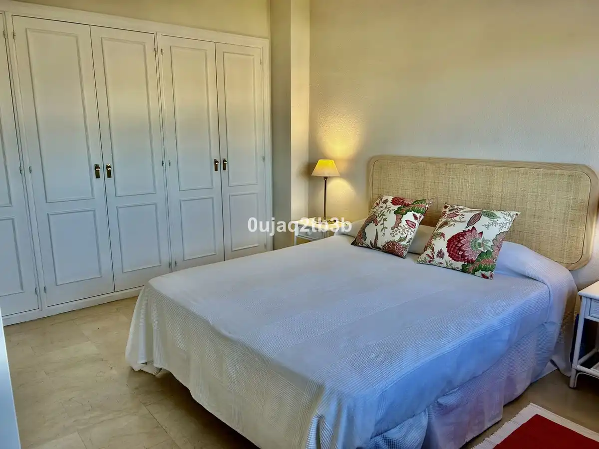 Bedroom of Apartments for sale in Estepona  with Air Conditioner, Terrace and Community pool