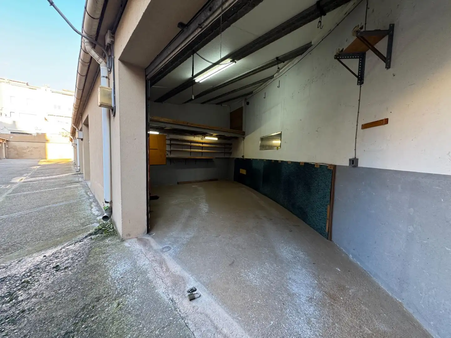 Parkplatz von Garage zum Verkauf in Manresa