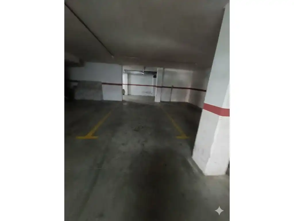 Parking de Dúplex en venta en Rubí con Terraza