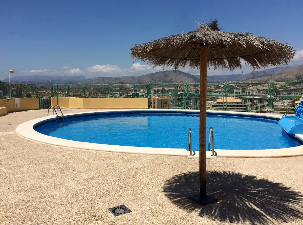 Piscina de Pis en venda en Benidorm amb Piscina i Piscina comunitària
