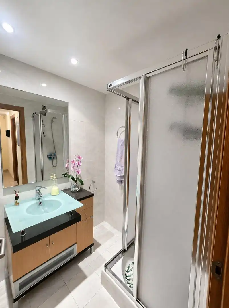 Baño de Piso de alquiler en Calvià con Aire acondicionado, Calefacción y Terraza