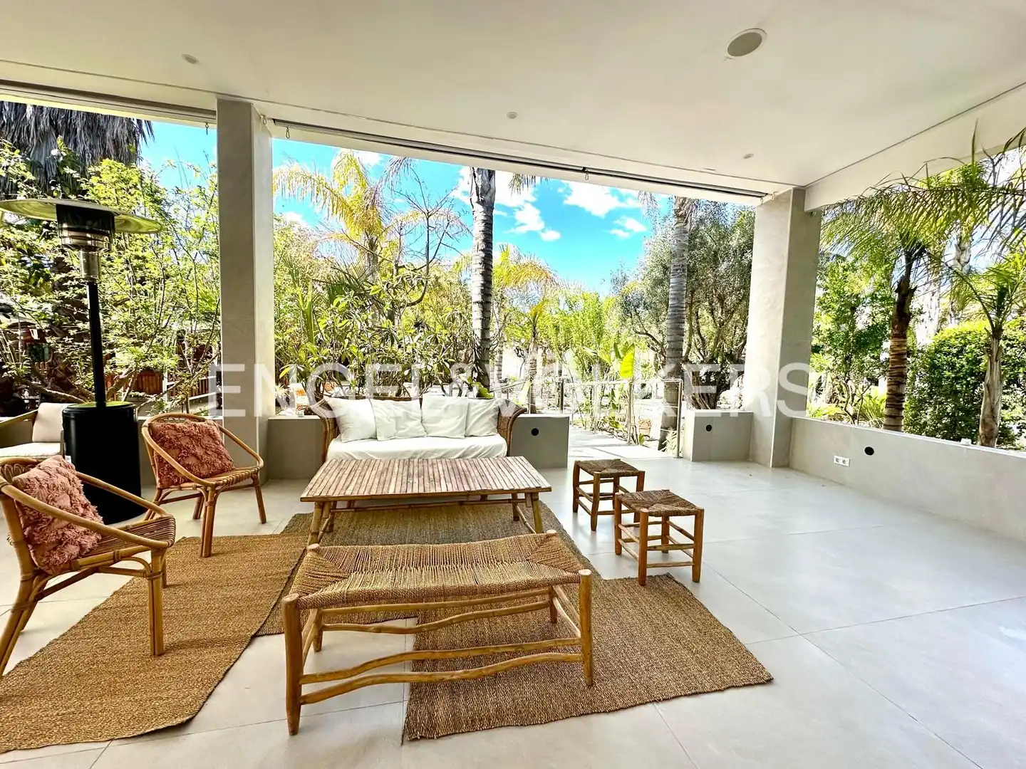 Terraza de Casa o chalet en venta en Bétera con Aire acondicionado, Calefacción y Jardín privado