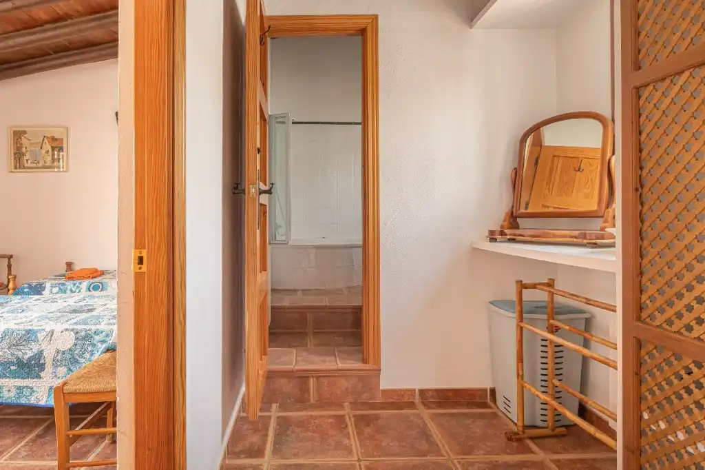 Casa rústica amb terrassa en venda a Villanueva del Trabuco, imagen 35