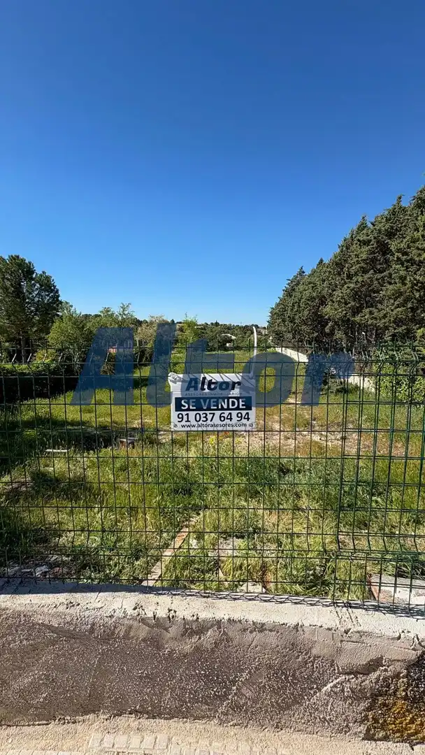 Land for sale in Villalbilla