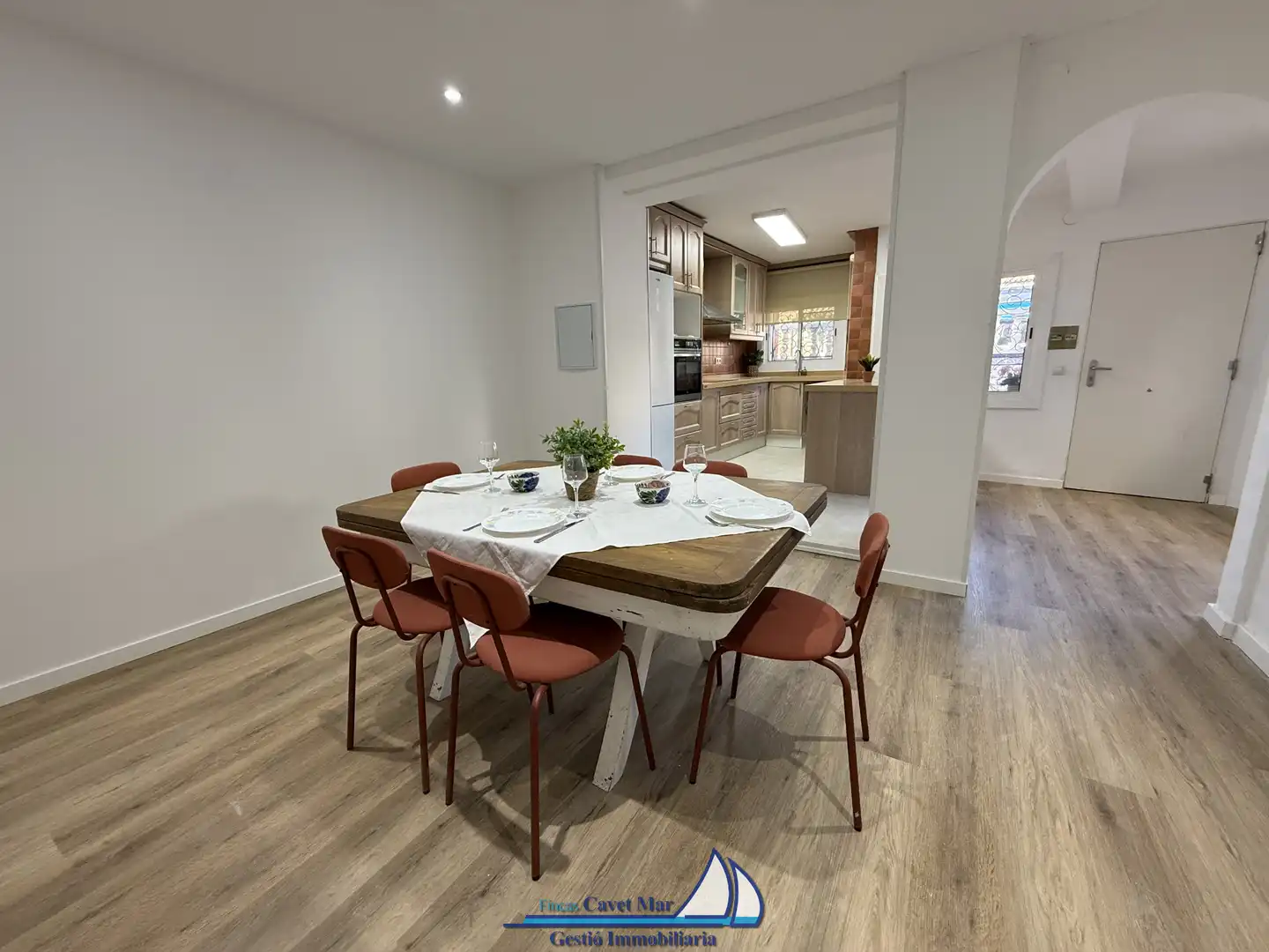 Comedor de Casa adosada en venta en Mont-roig del Camp con Aire acondicionado, Calefacción y Jardín privado