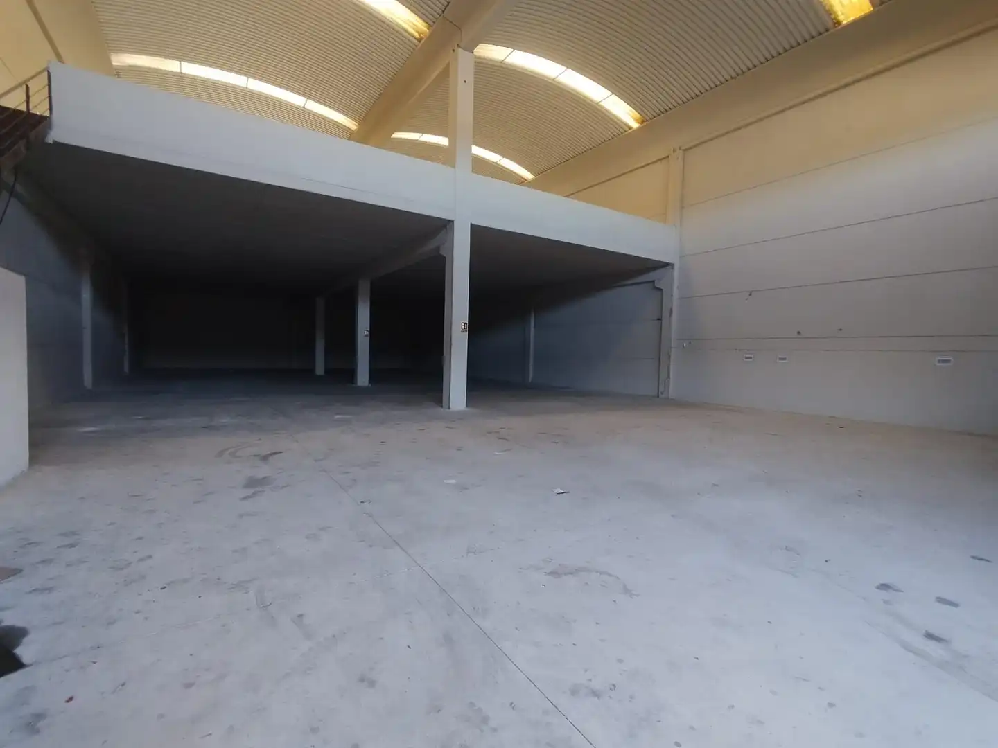 Nau industrial de lloguer a La Geltrú - Sant Jordi, imagen 2