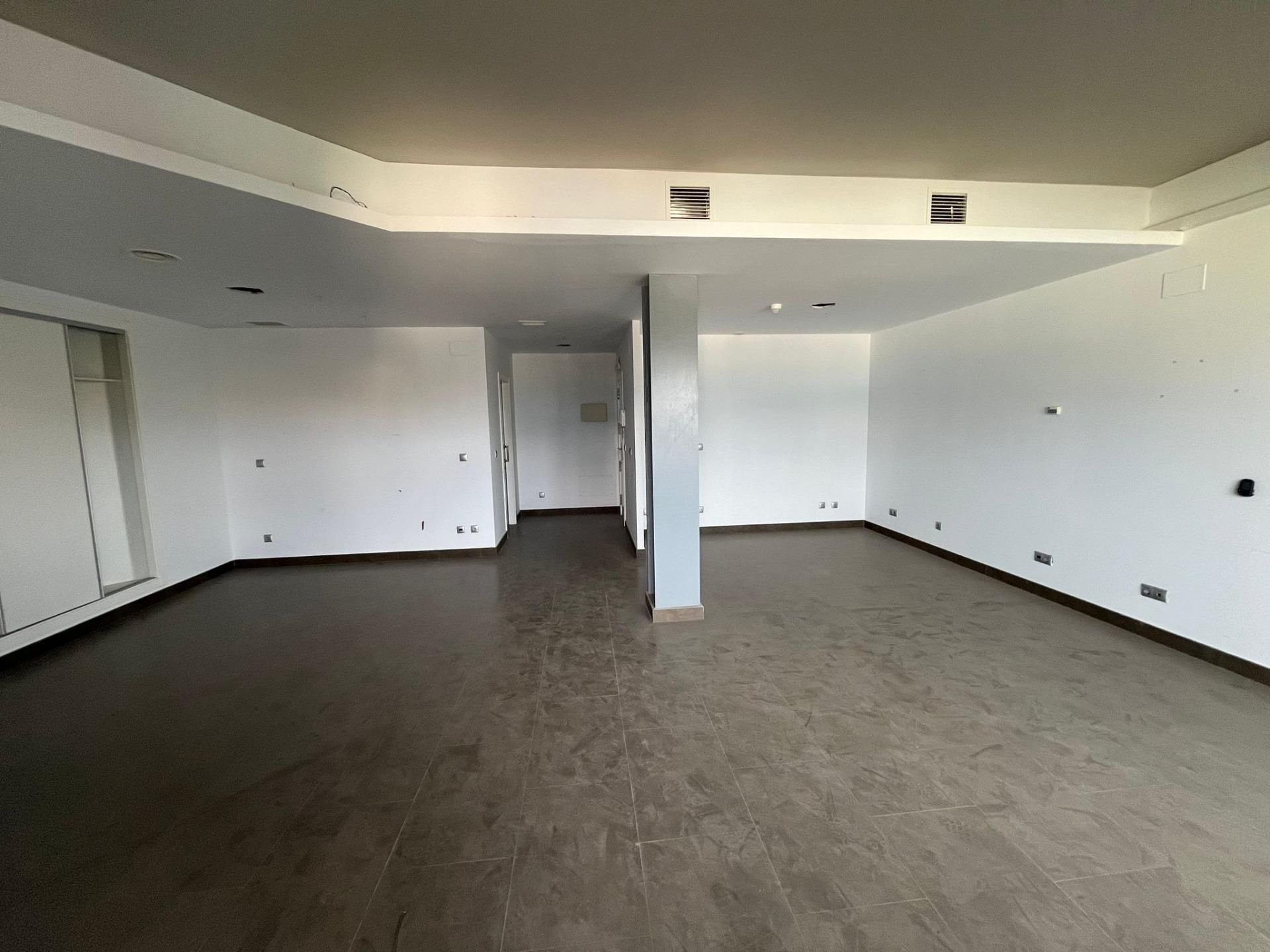 Office to rent in Alicante / Alacant  with Air Conditioner and Terrace