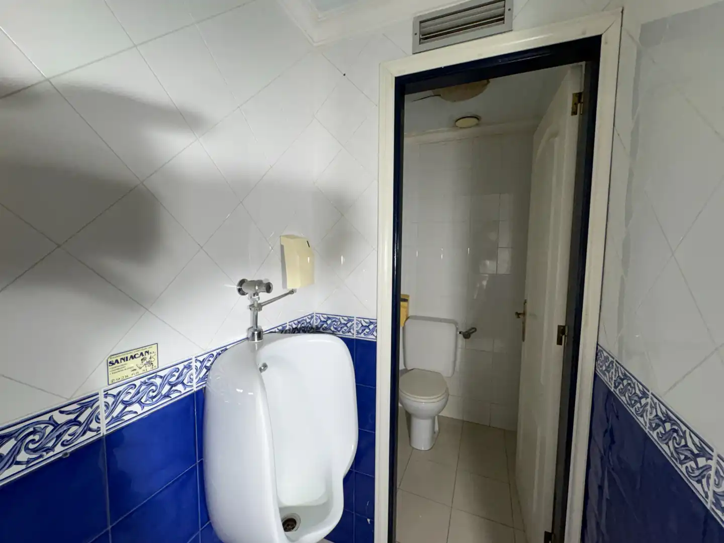 Business premises to rent in Calle Navarra 11, imagen 14