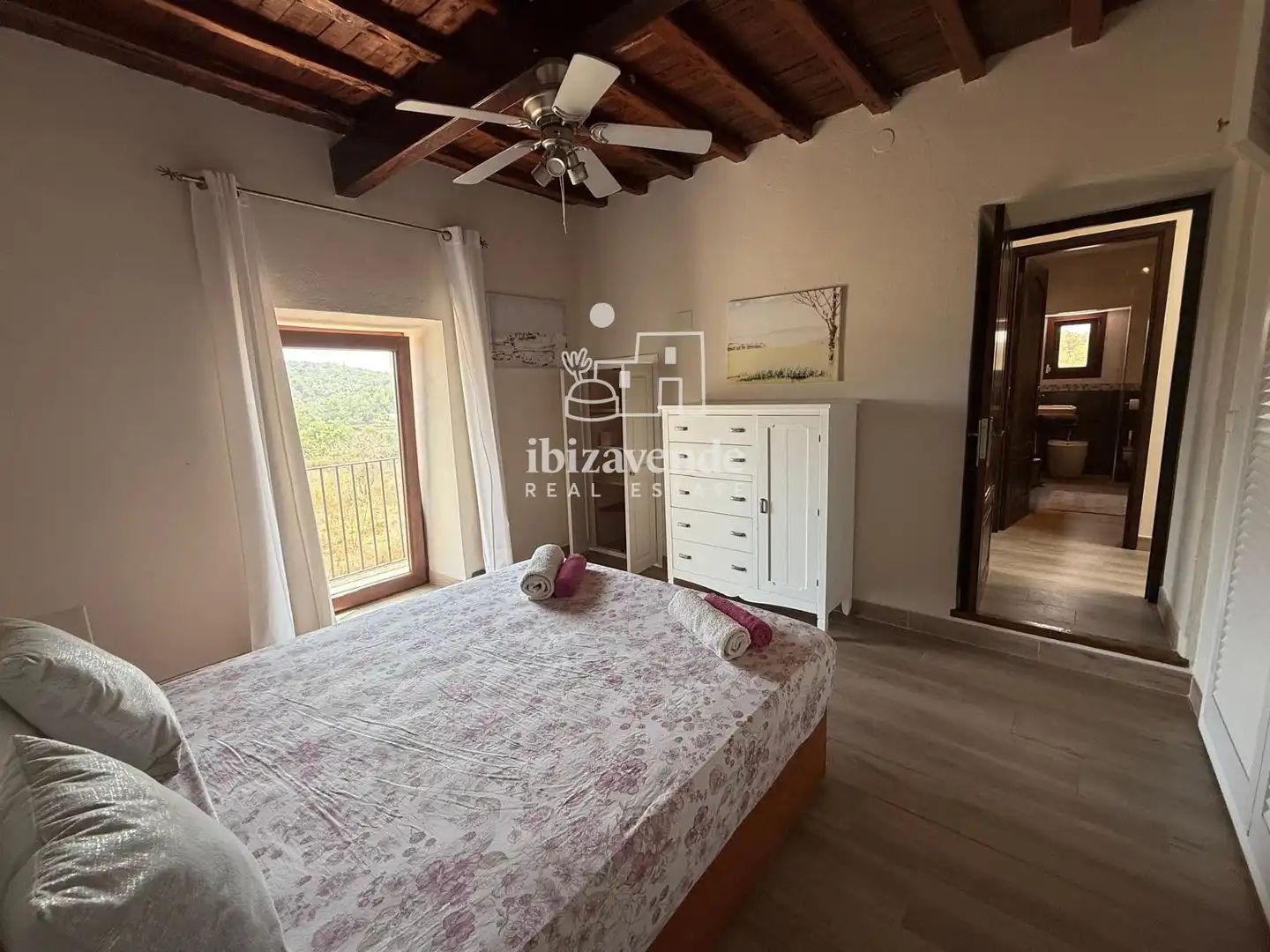 Habitación de Casa o chalet de alquiler en Sant Josep de sa Talaia con Piscina y Amueblado