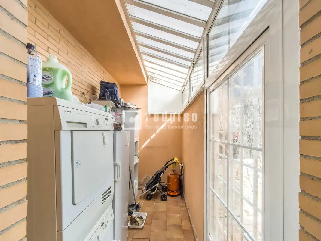 Habitación de Casa o chalet en venta en Rivas-Vaciamadrid con Calefacción, Jardín privado y Trastero