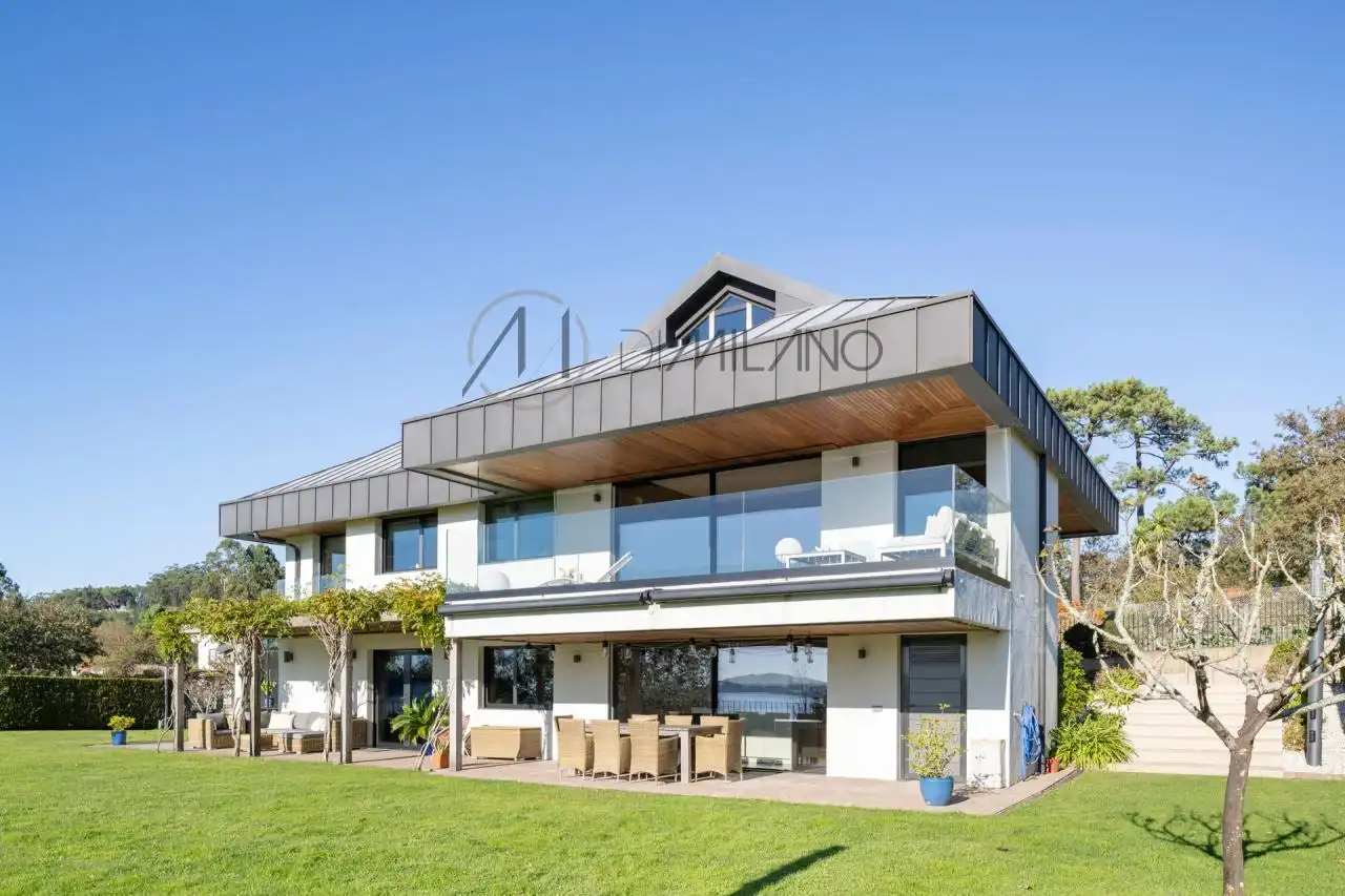 Exterior view of Houses for sale in Bueu  with Heating, Private garden and Terrace