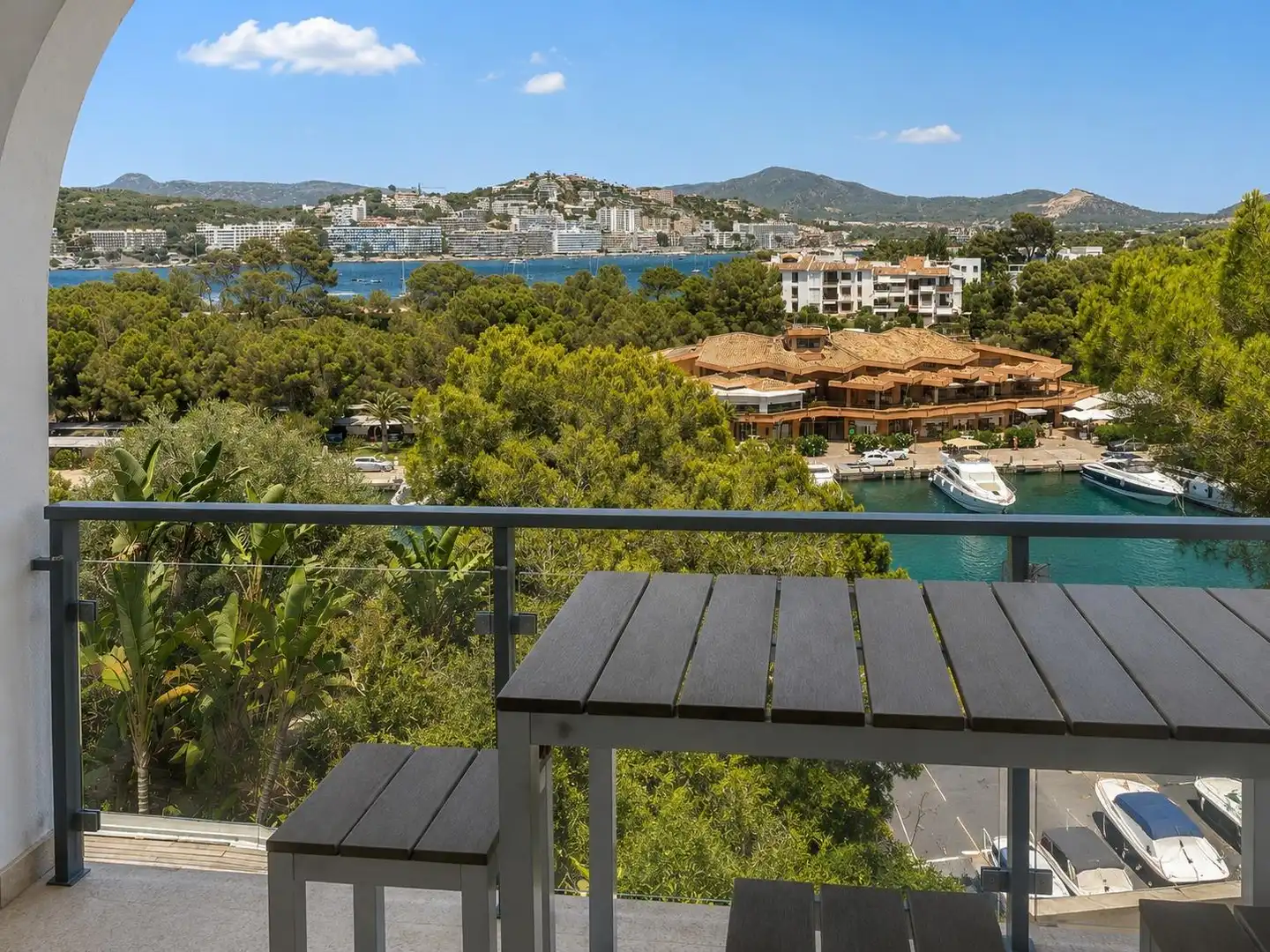 Balcony of Houses for sale in Calvià  with Air Conditioner, Heating and Private garden
