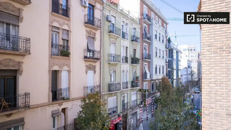 Flat with terrace to rent in L'Eixample, imagen 14