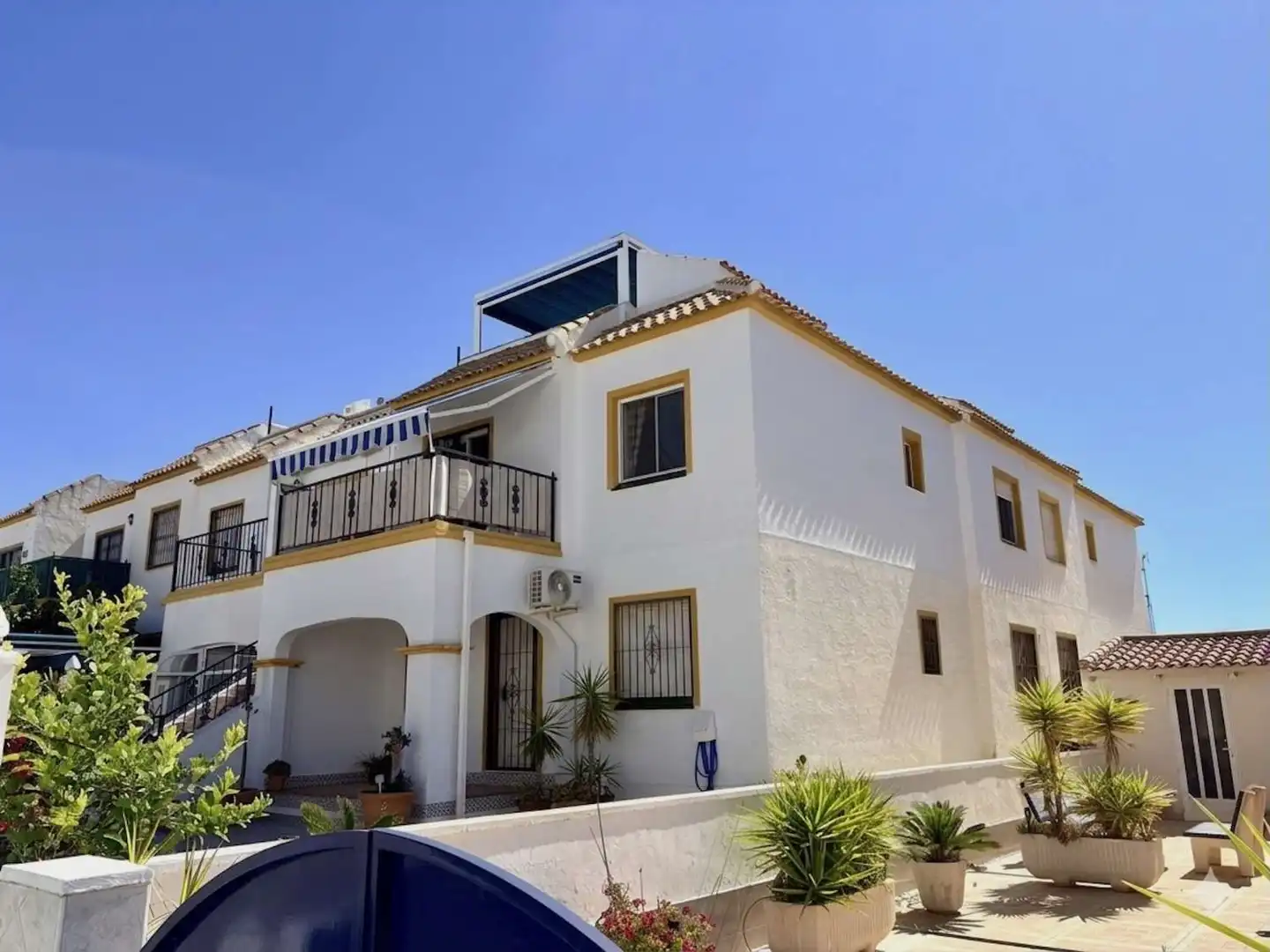 Apartamento con piscina en venta en N/A