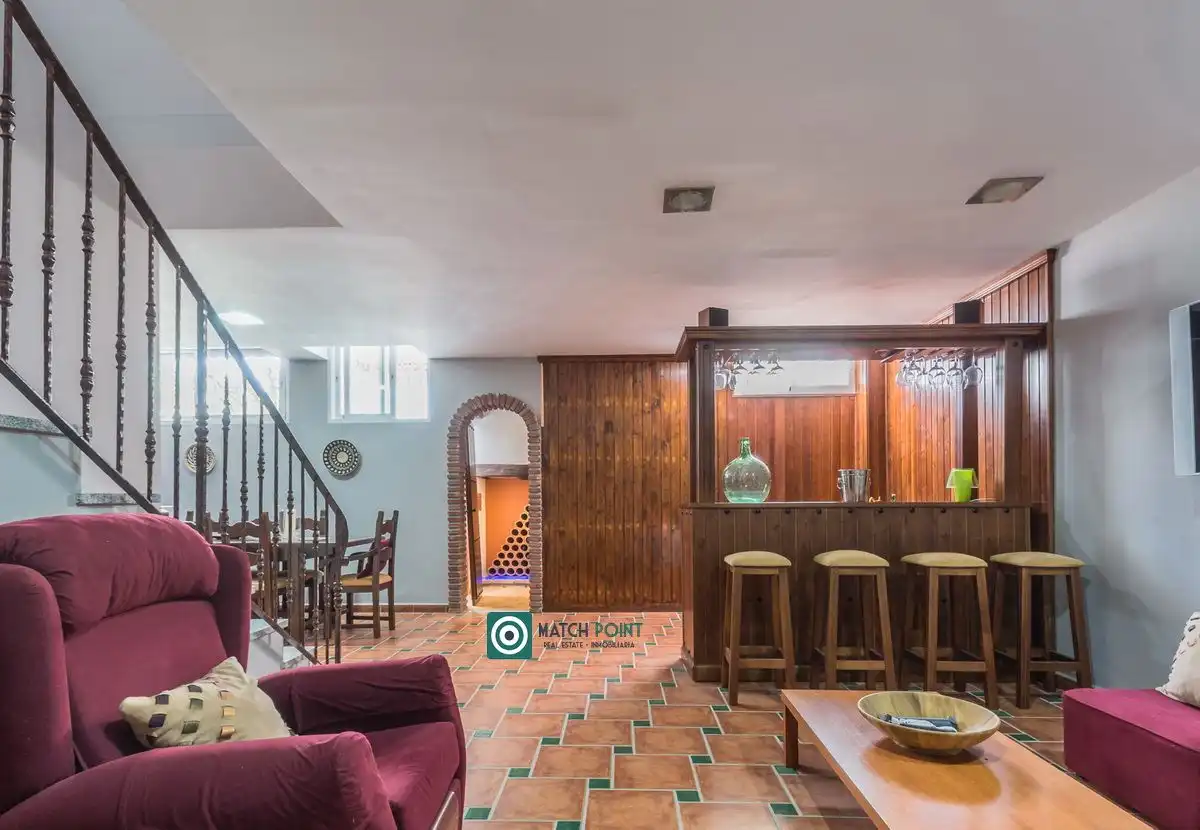Detached homes for rent in Calle Rambla del Espinar, La Herradura centro