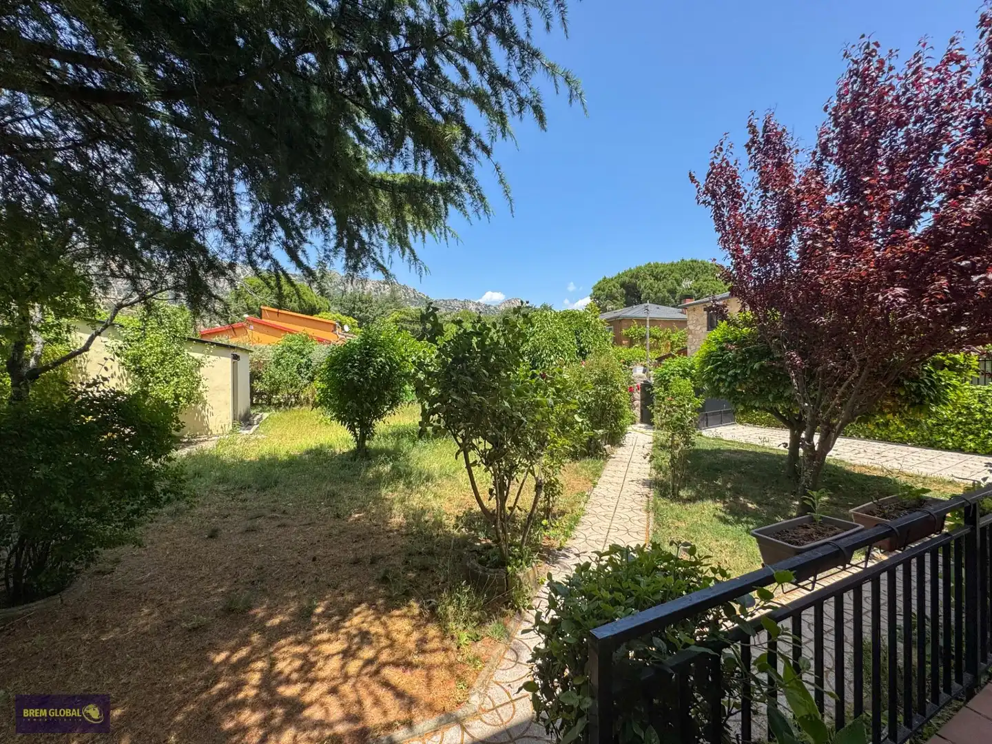 Jardín de Casa o chalet en venta en La Cabrera con Calefacción