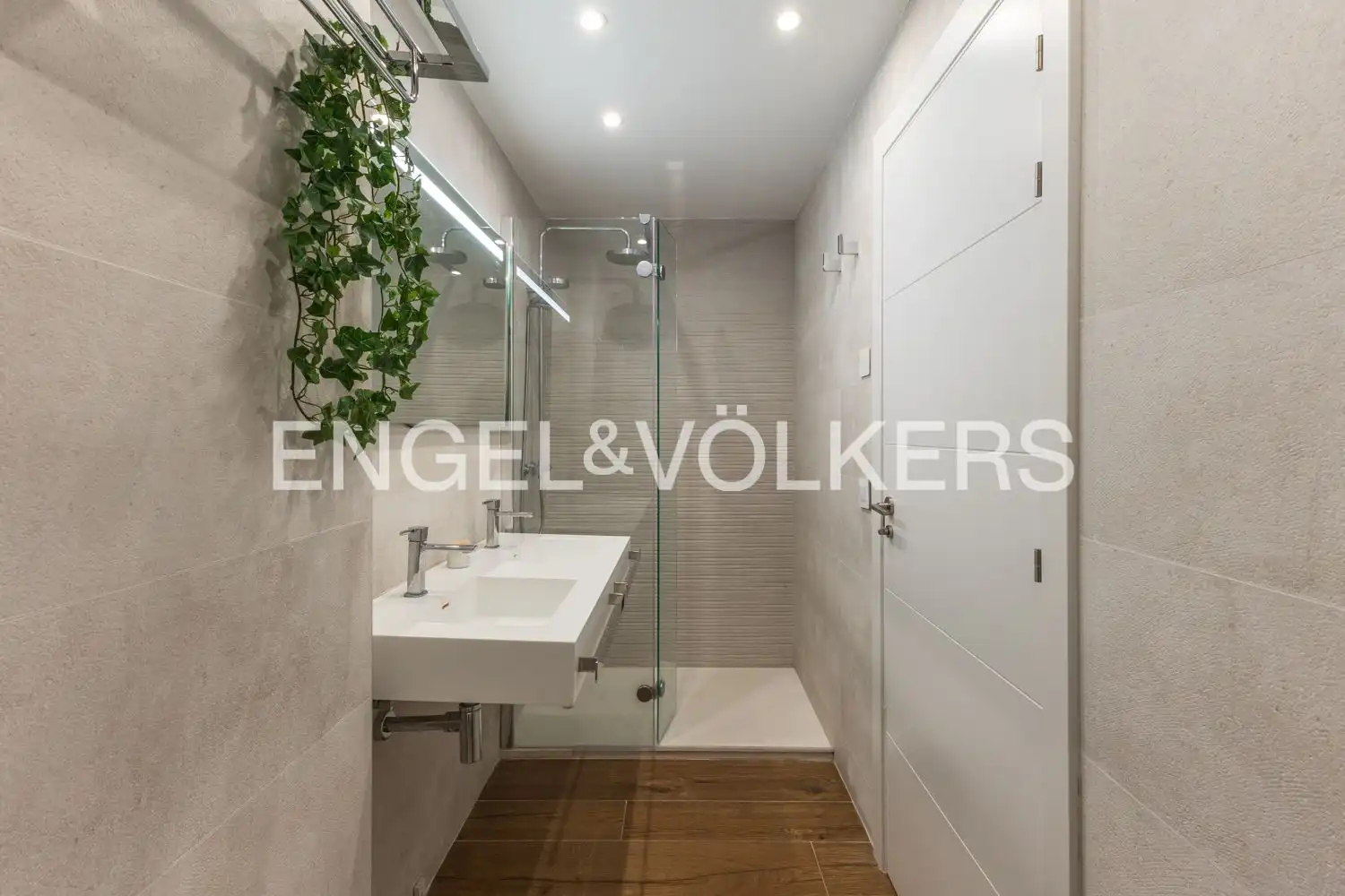 Baño de Ático en venta en Valencia con Aire acondicionado, Calefacción y Terraza