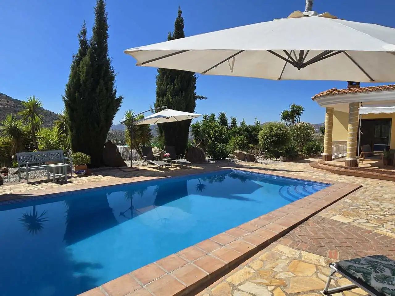 Casa con piscina en venta en Alcaucín, imagen 10