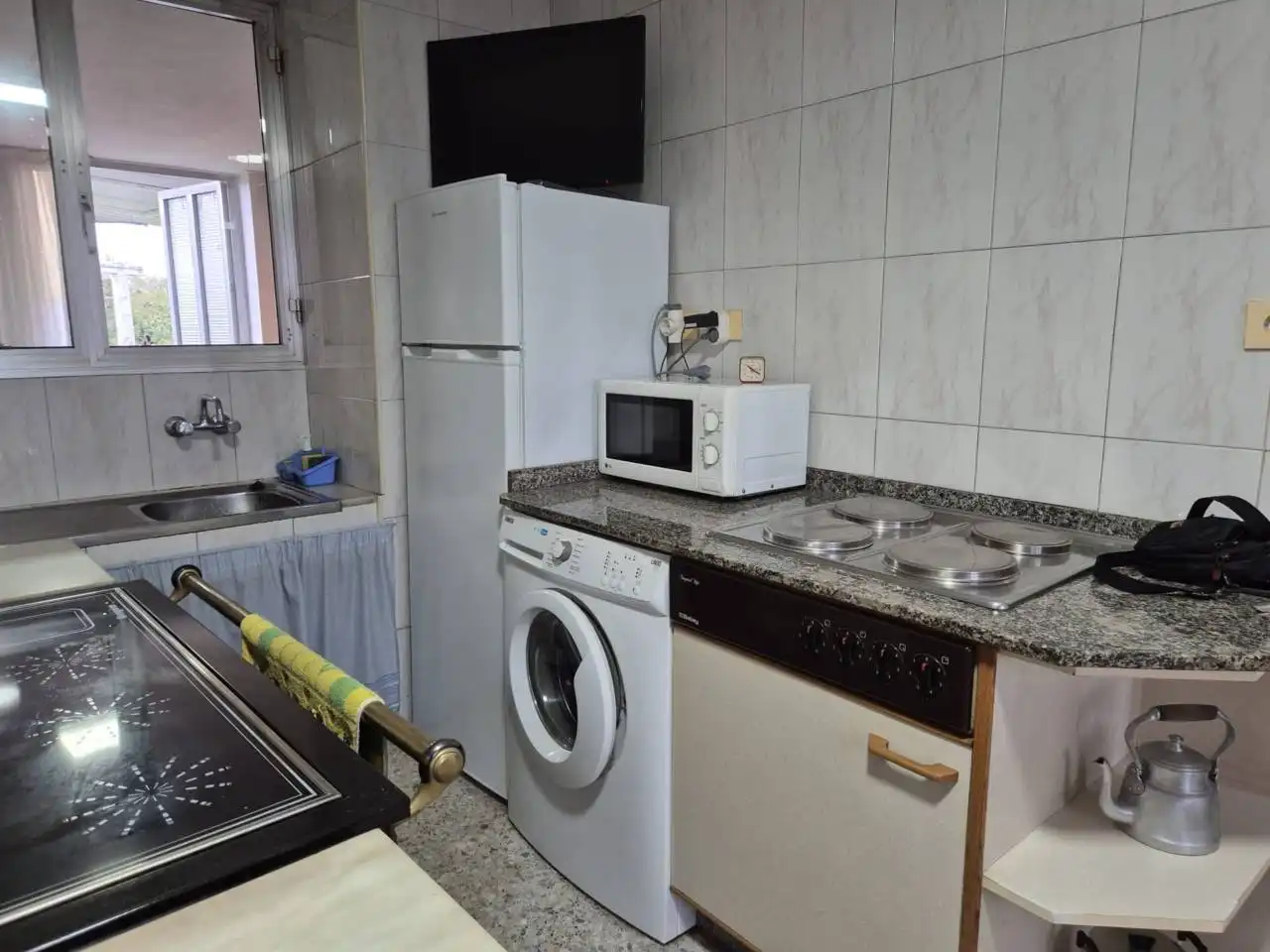 Cocina de Casa o chalet en venta en Vilasantar con Jardín privado