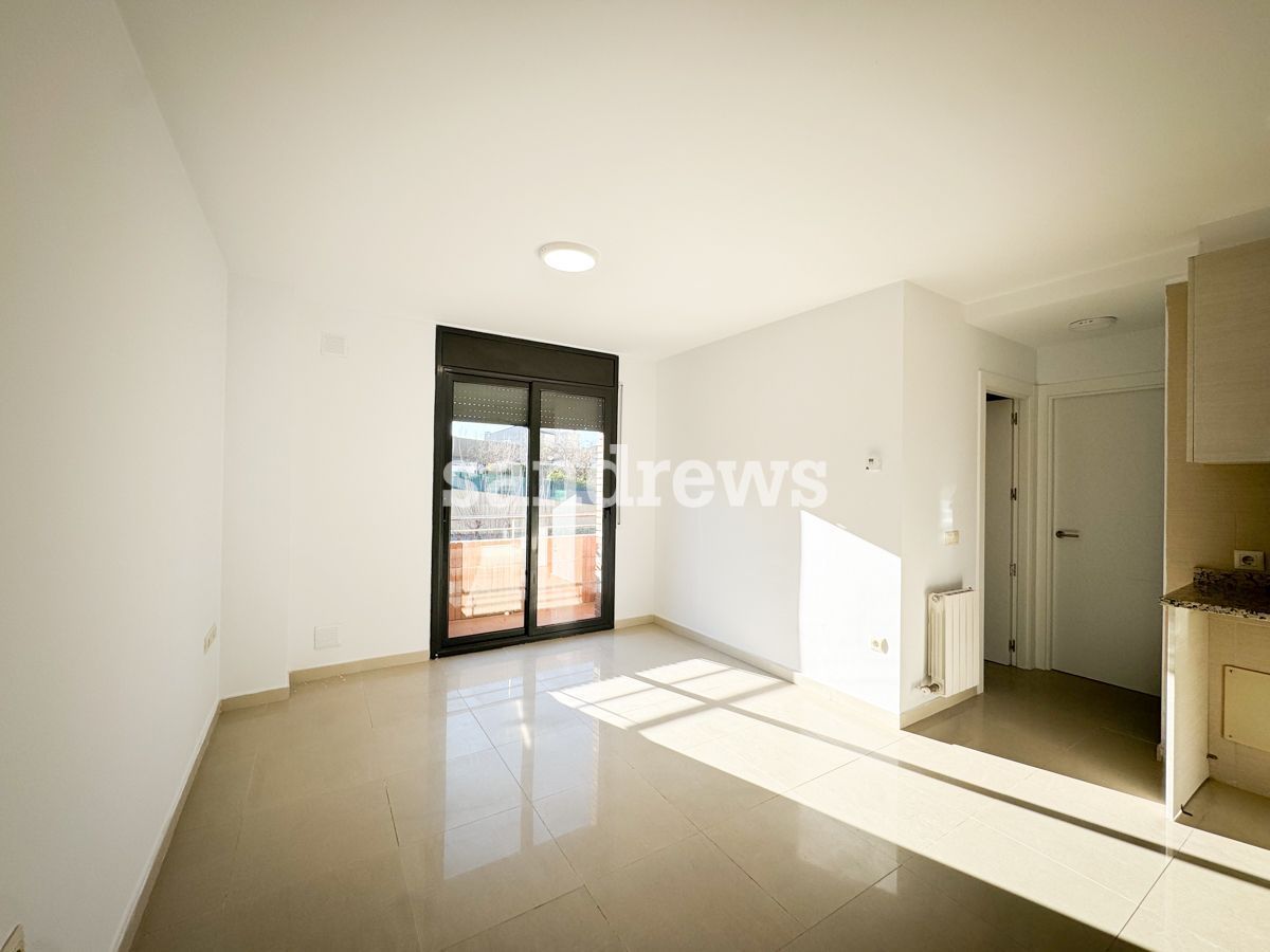 Bedroom of Flat for sale in Figueres  with Heating
