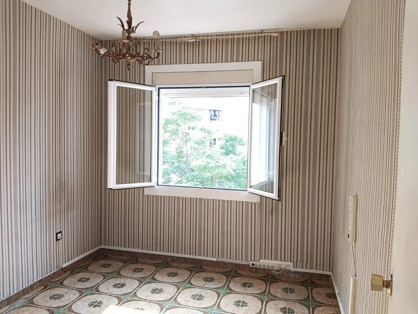 Dining room of Flat for sale in Barcelona  with Heating, Oven and Microwave
