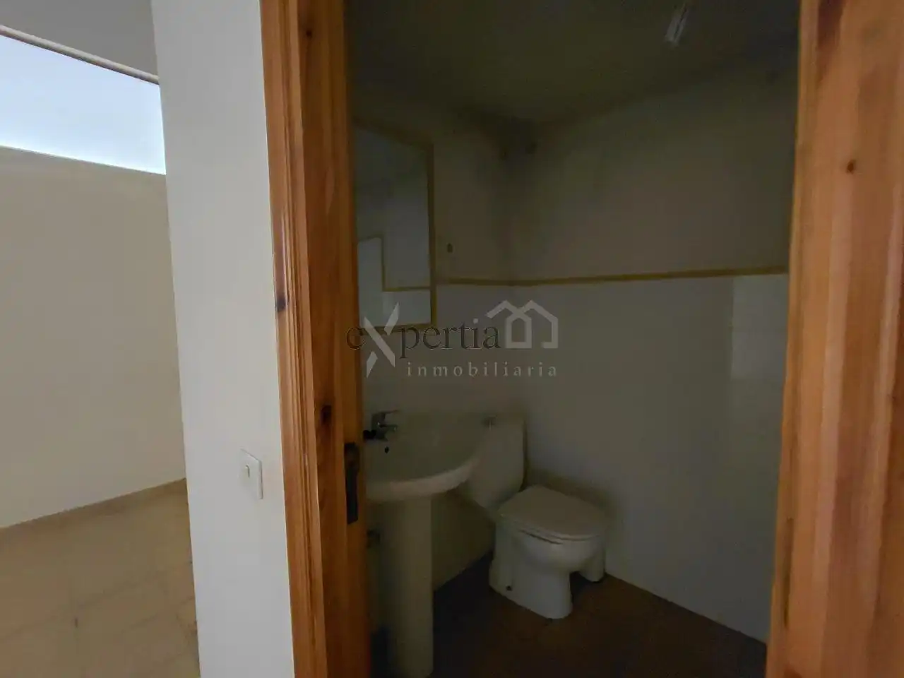 Business premises to rent in Boiro, imagen 9