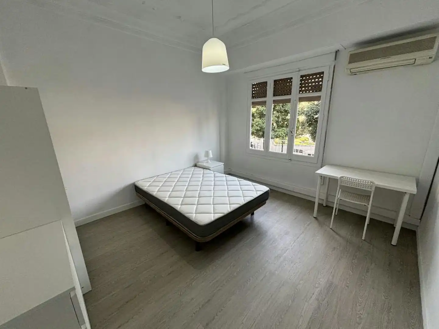 Habitación de Piso para compartir en Valencia con Aire acondicionado, Calefacción y Lavadora