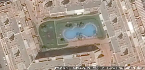Swimming pool of Flat for sale in Roquetas de Mar ciudad