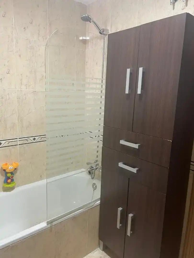 Bany de Pis de lloguer en Ávila amb Parquet, Traster i Piscina