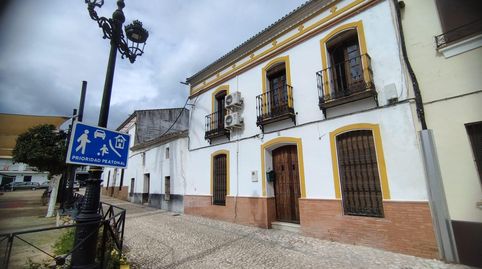 Foto 3 de Casa adosada en venda a Almadén de la Plata, Sevilla