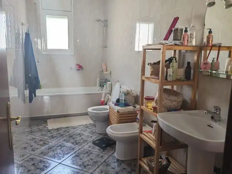 Bany de Pis en venda en Castellet i la Gornal amb Balcó