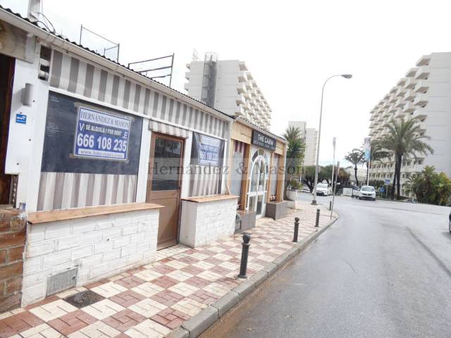 Local comercial en Alquiler en La Carihuela - Los Nidos