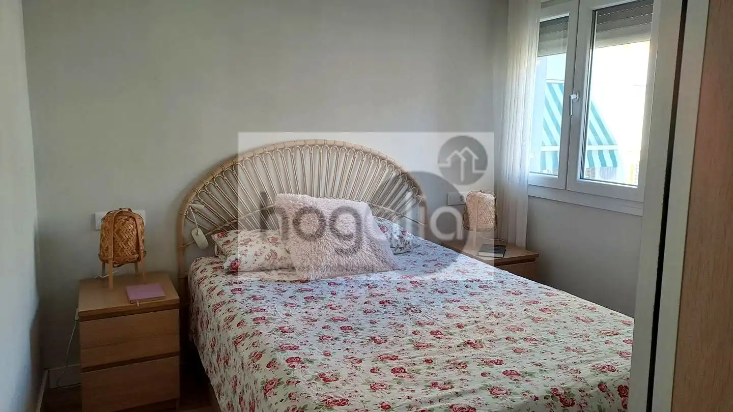 Habitación de Piso de alquiler en Sevilla con Aire acondicionado, Amueblado y Balcón