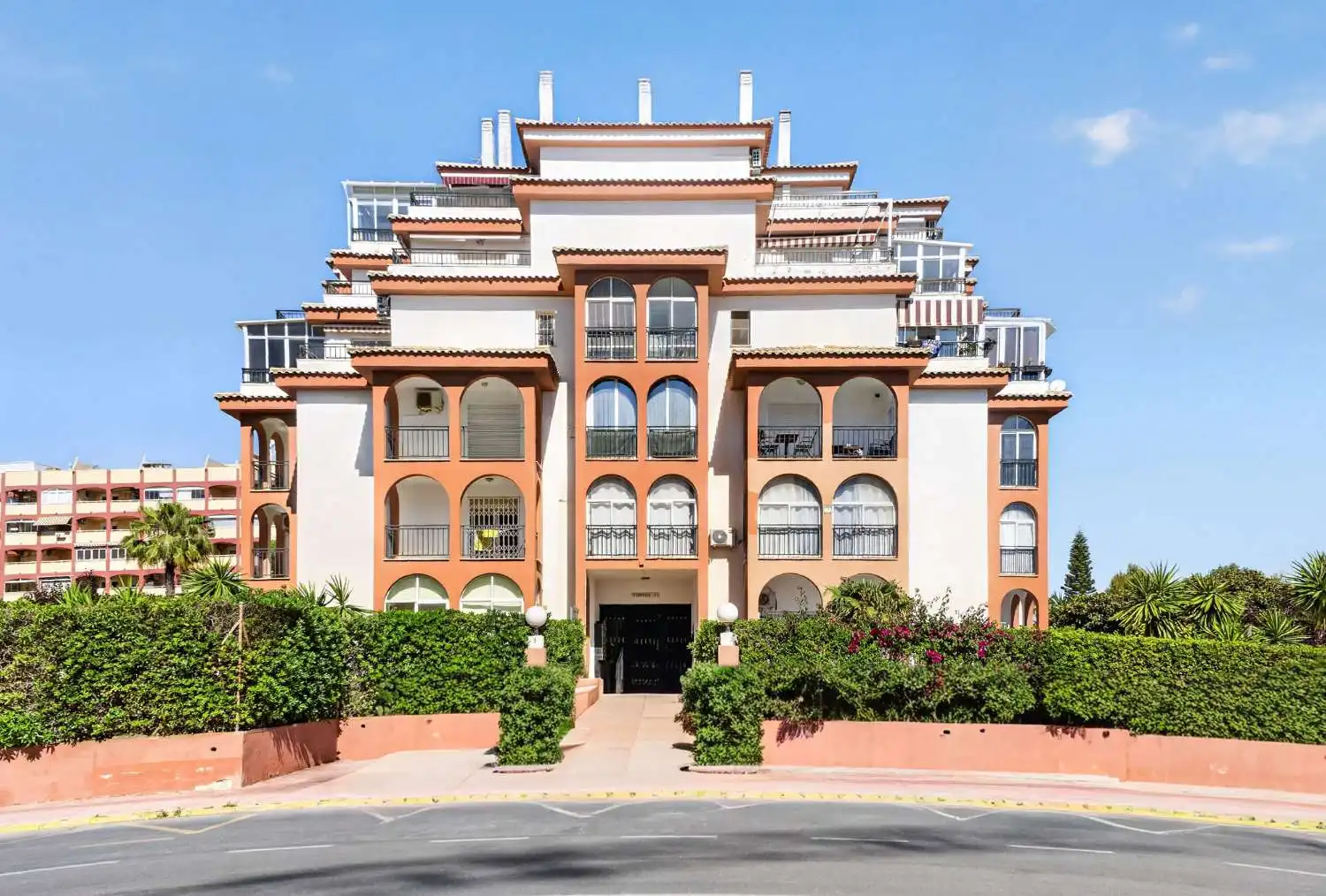 Vista exterior de Apartamento en venta en Torrevieja con Aire acondicionado, Calefacción y Terraza