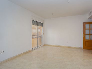Wohnung mit Balkon zum Verkauf in Avenida de Cieza
