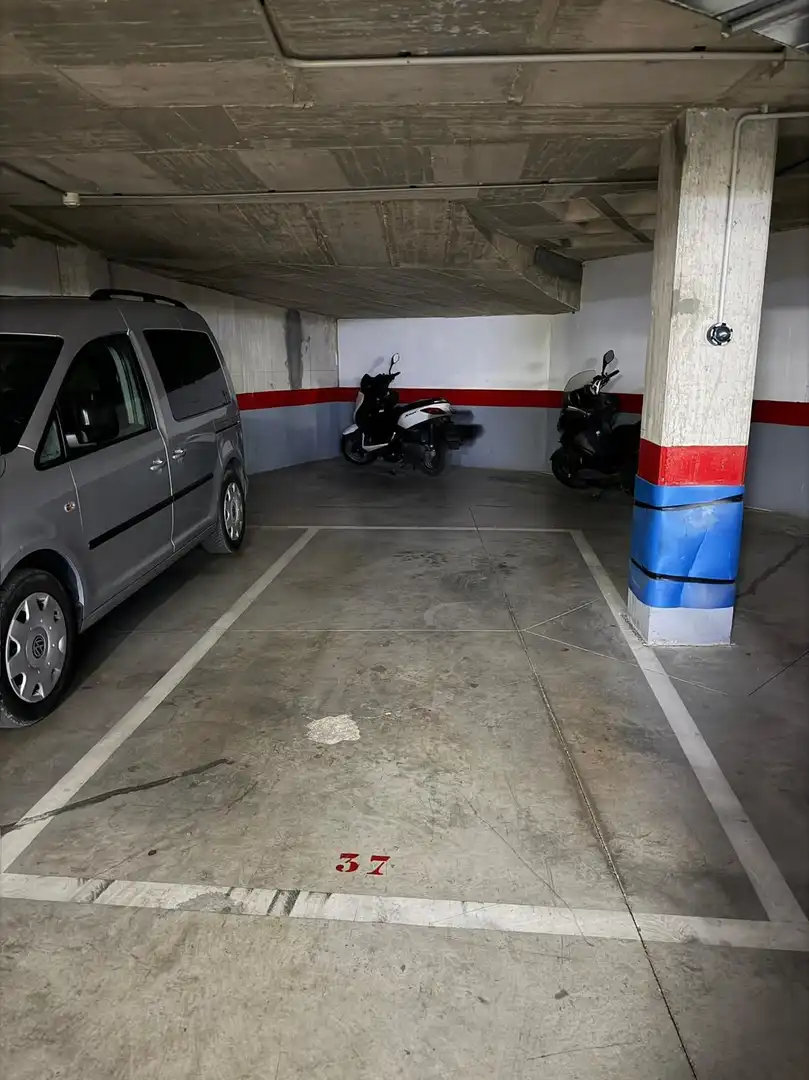 Aparcament de Garatge en venda en Elche / Elx