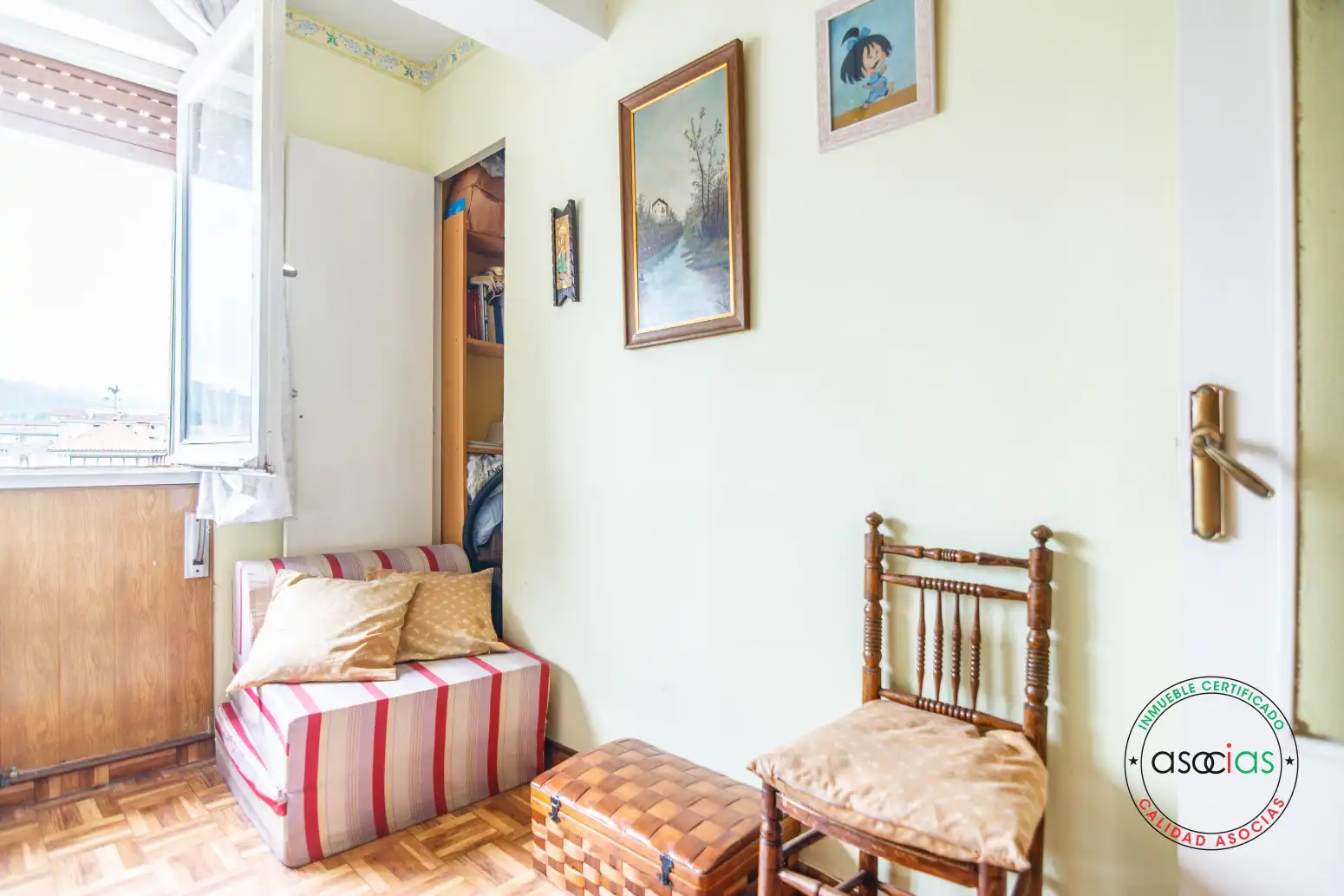 Bedroom of Flat for sale in Nava  with Heating and Balcony