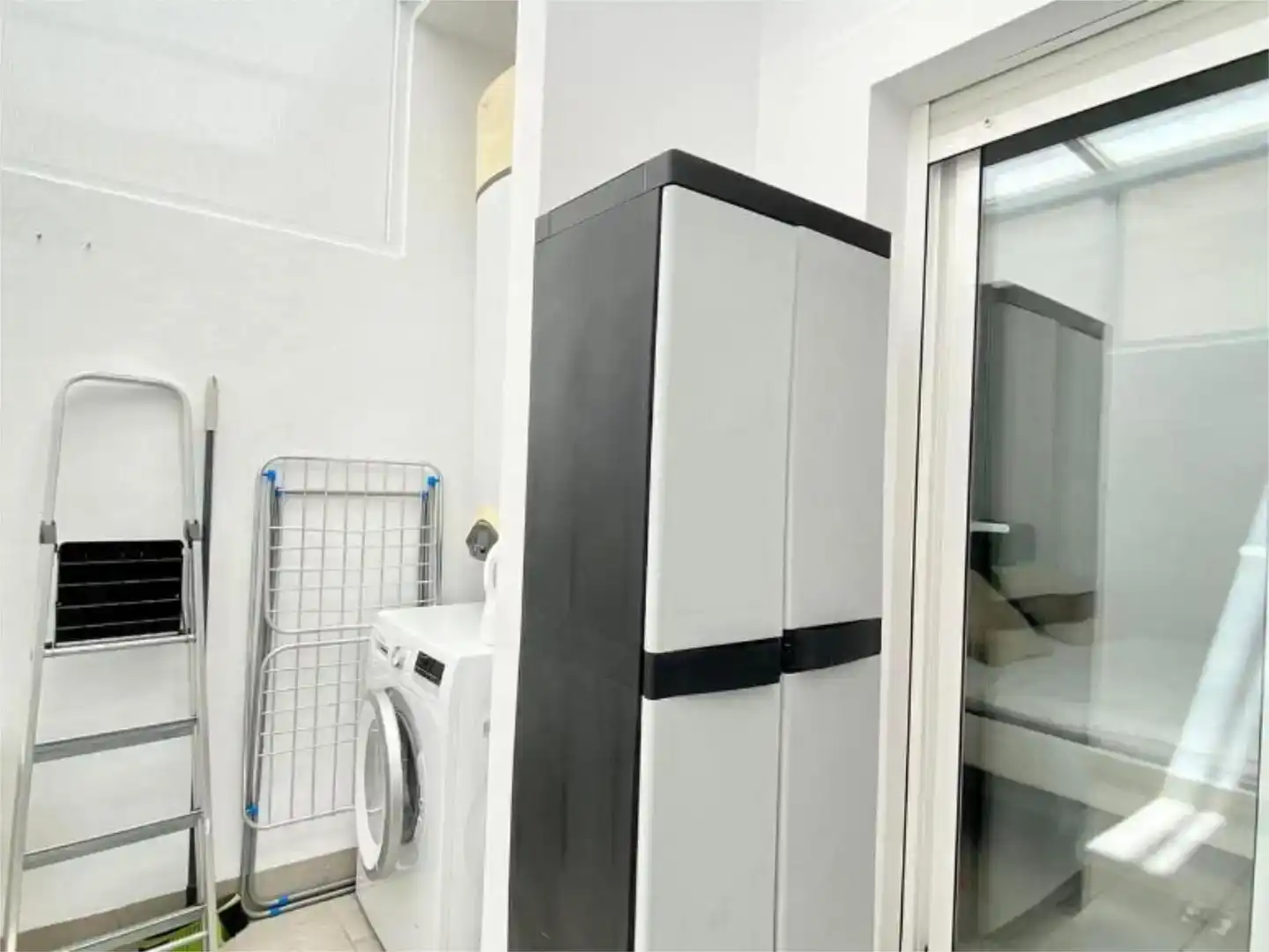 Schlafzimmer von Wohnung zum Verkauf in Torrevieja mit Klimaanlage und Schwimmbad
