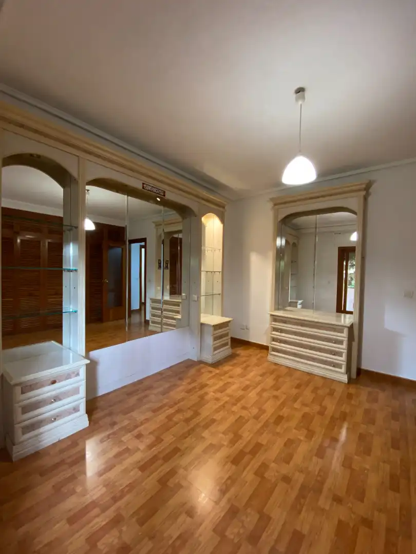 Pis en venda en Las Rozas de Madrid amb Calefacció, Parquet i Terrassa