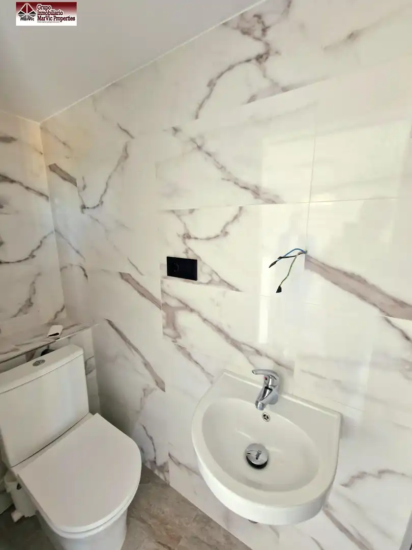 Baño de Casa o chalet en venta en La Nucia con Aire acondicionado, Calefacción y Jardín privado