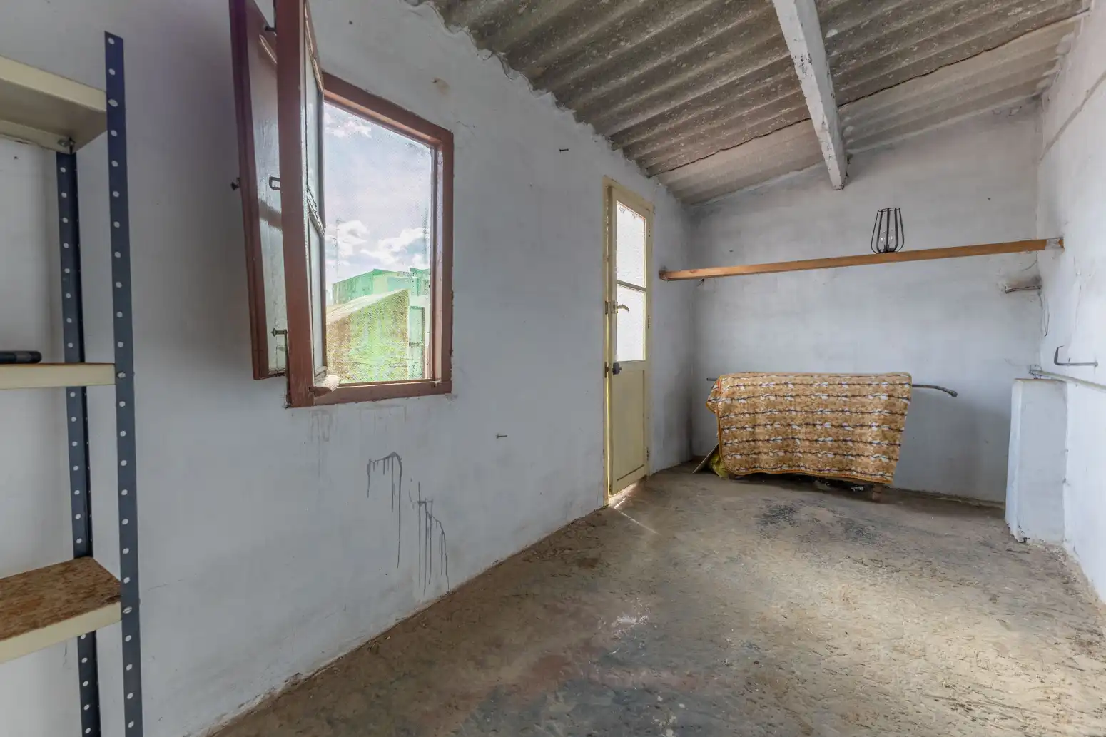 Piso en venta en Sagunto / Sagunt con Terraza y Balcón